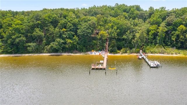 Unicorns do exist! The combination of deep and water and sand - Beach Home for sale in Heathsville, Virginia on Beachhouse.com