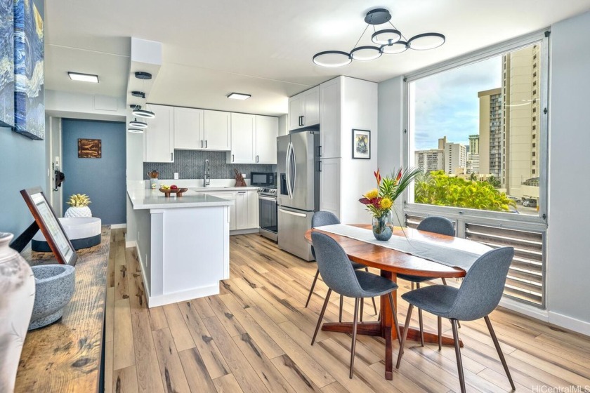 Rarely available 3 bedroom condo for under $1M Waikiki, in an - Beach Condo for sale in Honolulu, Hawaii on Beachhouse.com