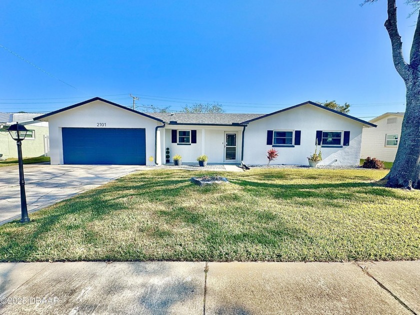 Turn key! Completely remodeled, 3 bedrooms 2 full bathroom home - Beach Home for sale in South Daytona, Florida on Beachhouse.com