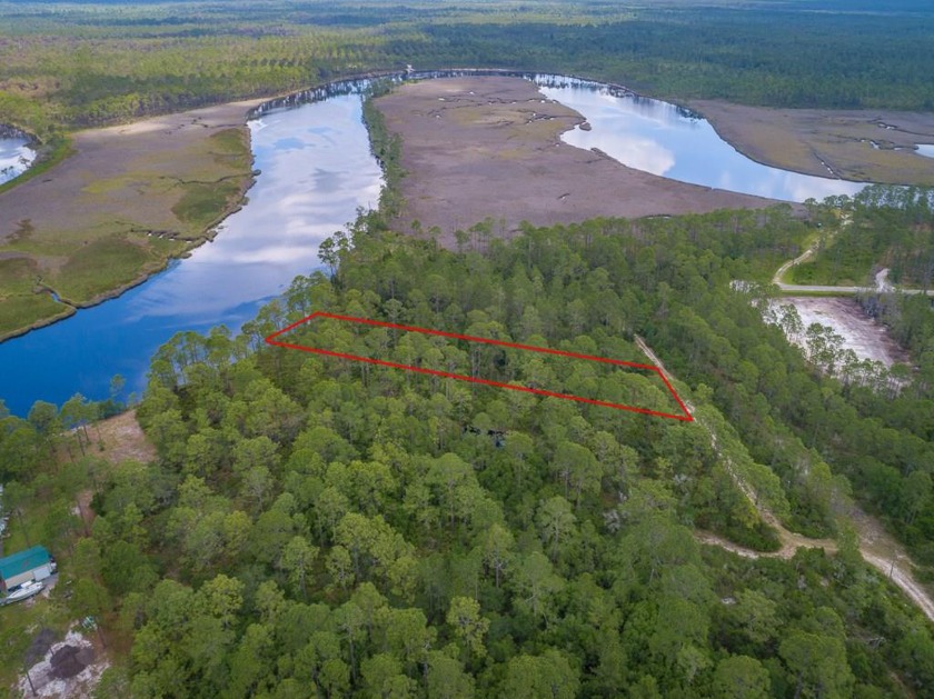 Located on New River, this lot has spectacular river views - Beach Lot for sale in Carabelle, Florida on Beachhouse.com