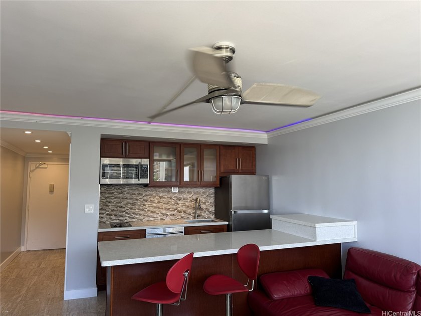Location location location! Experience the best of Waikiki - Beach Condo for sale in Honolulu, Hawaii on Beachhouse.com