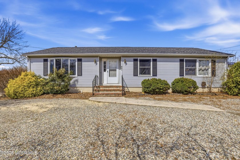 Located in the heart of Pine Lake Park, this 3 bedroom, 2 full - Beach Home for sale in Toms River, New Jersey on Beachhouse.com