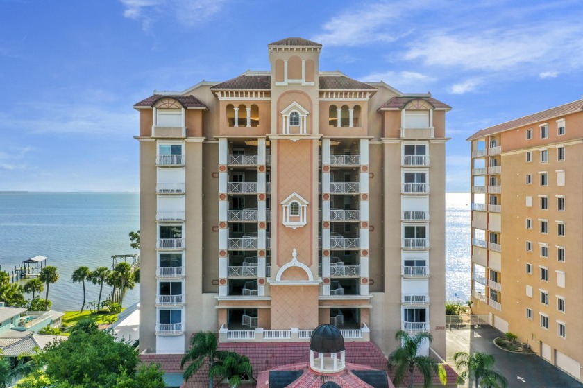 A Stunning Penthouse!!Welcome to waterfront luxury living at - Beach Condo for sale in Titusville, Florida on Beachhouse.com