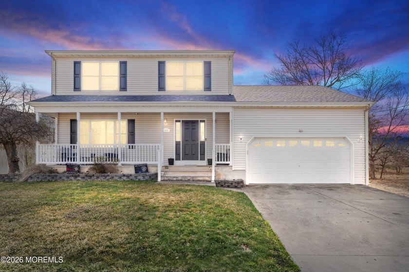 Welcome to this beautifully maintained 3 bed, 2.5-bath, center - Beach Home for sale in Beachwood, New Jersey on Beachhouse.com