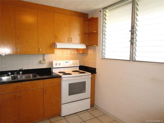 Are you ready when opportunity knocks? Check out this updated 2 - Beach Condo for sale in Honolulu, Hawaii on Beachhouse.com