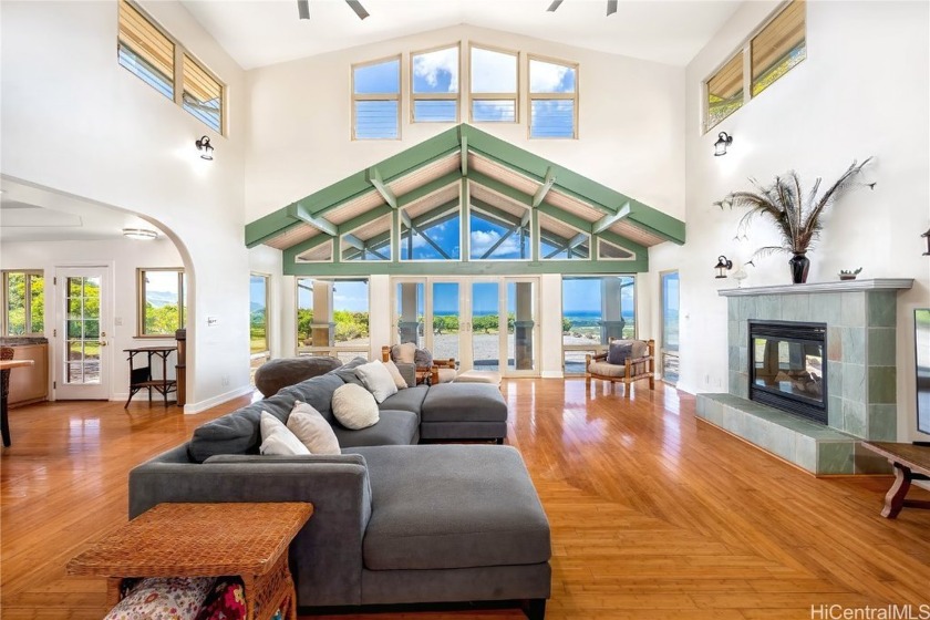 PRIVATE FARMHOUSE ESTATE - A rare opportunity to own a stunning - Beach Home for sale in Waialua, Hawaii on Beachhouse.com