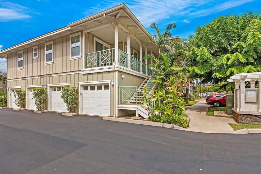 Premium Kihei Location - Private Garage + 1 Parking Space - - Beach Condo for sale in Kihei, Hawaii on Beachhouse.com