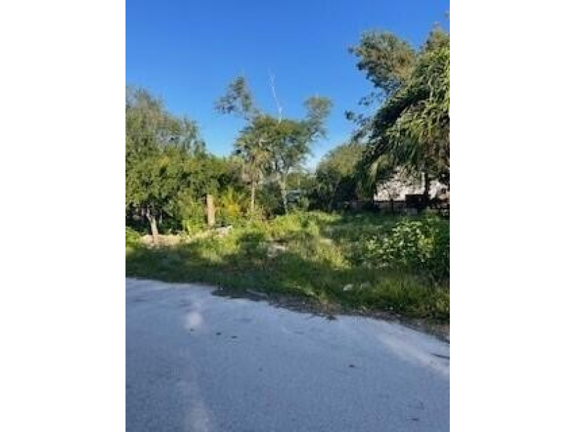 Permit Pending, see construction plans under Docs.........Ready - Beach Lot for sale in Big Pine Key, Florida on Beachhouse.com