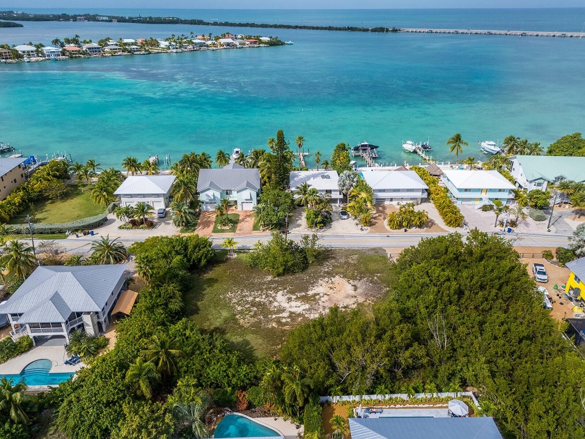 Rare opportunity to build your new home on this oversized lot - Beach Lot for sale in Duck Key, Florida on Beachhouse.com