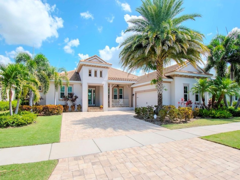 Welcome to Mirabay, a boater's paradise. Gorgeous Palms welcome - Beach Home for sale in Apollo Beach, Florida on Beachhouse.com