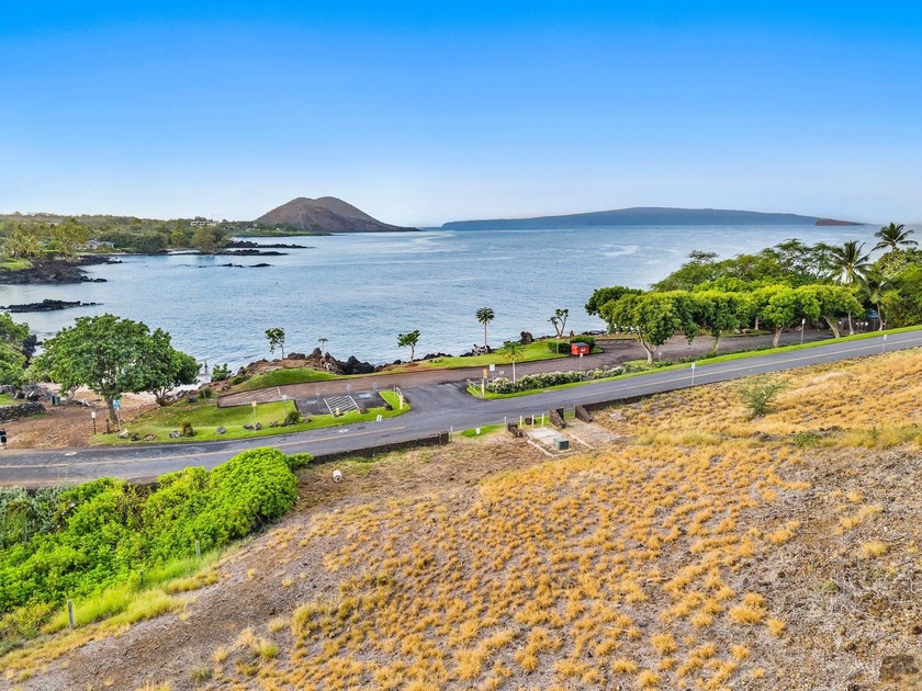 Papa'anui is more than a homesite--it is a sanctuary where the - Beach Lot for sale in Kihei, Hawaii on Beachhouse.com