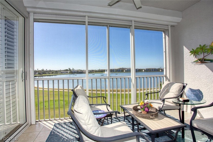 This bright, south-facing condo is filled with natural light - Beach Condo for sale in Fort Myers, Florida on Beachhouse.com