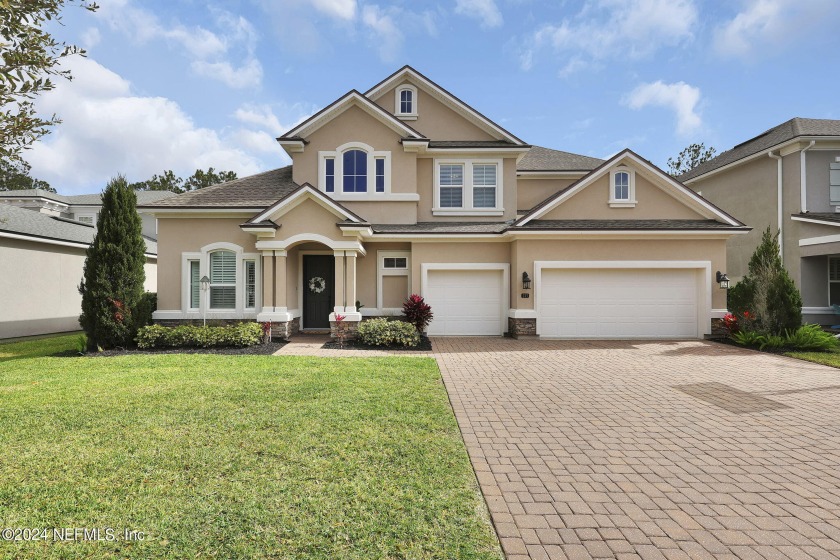 THIS is the Coastal Oaks pool home you've been looking for! - Beach Home for sale in Ponte Vedra, Florida on Beachhouse.com