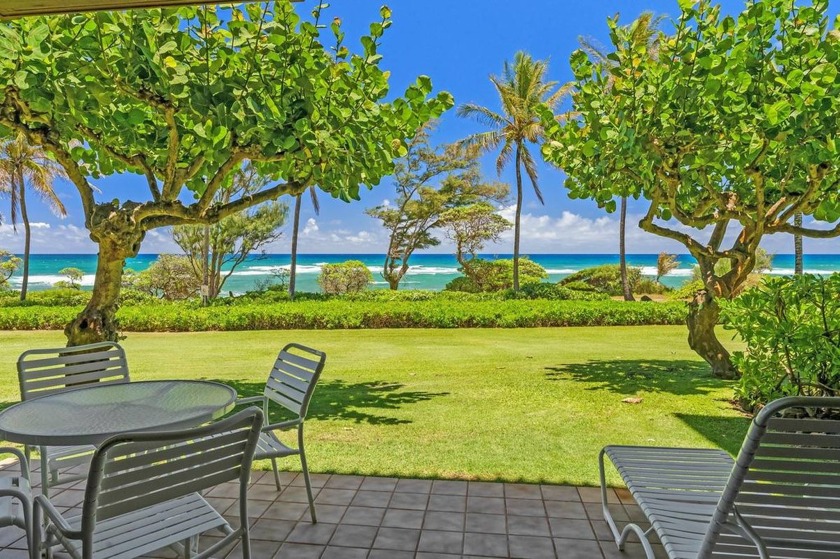 OCEANT FRONT Living with a Million Dollar view! Priceless! - Beach Home for sale in Lihue, Hawaii on Beachhouse.com