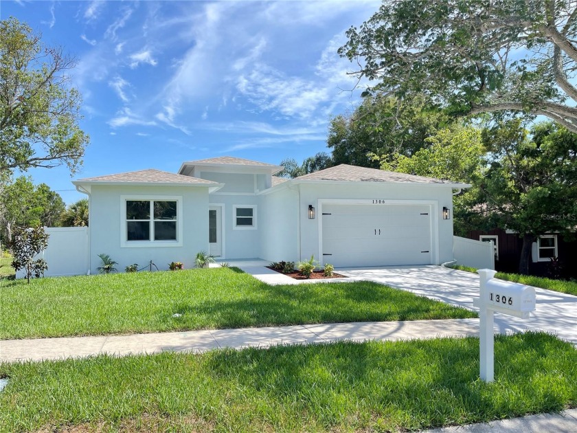 Highly Motivated Seller - Bring All Offers! - BRAND NEW 3-bed - Beach Home for sale in Tarpon Springs, Florida on Beachhouse.com