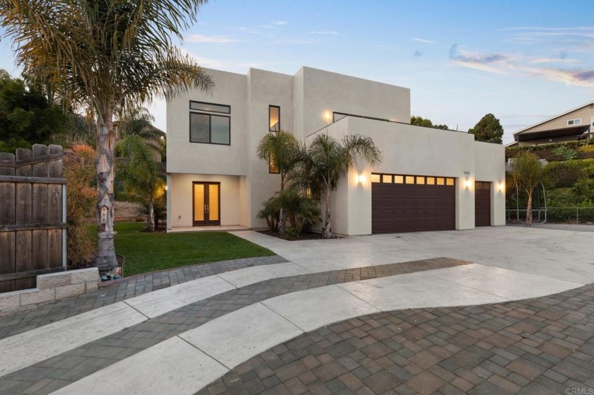 Your Carlsbad oasis awaits you! Built in 2018 this spacious 4 - Beach Home for sale in Carlsbad, California on Beachhouse.com