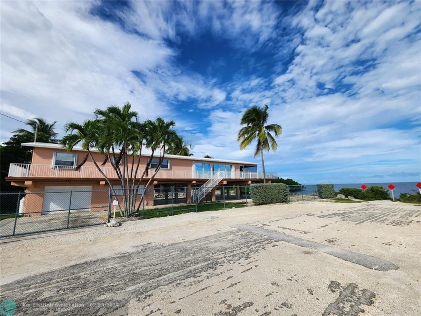 Direct Ocean view of Caryfort Lighthouse, 3/3 with ground floor - Beach Home for sale in Key Largo, Florida on Beachhouse.com