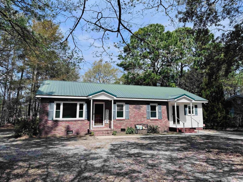 2708 Old Charleston Road in coastal Georgetown, South Carolina! - Beach Home for sale in Georgetown, South Carolina on Beachhouse.com