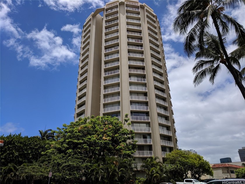 Holiday Village is a stylish condominium that stands out near - Beach Condo for sale in Honolulu, Hawaii on Beachhouse.com