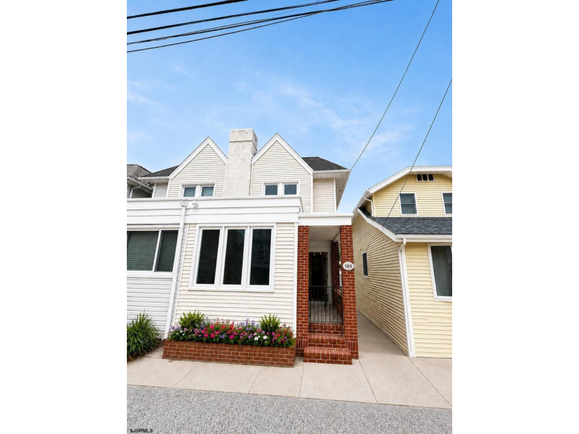 COMPLETELY GUT-RENOVATED! Half a block from the bay, three - Beach Home for sale in Ventnor, New Jersey on Beachhouse.com