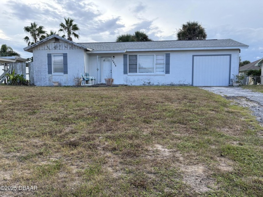 Estate Sale - Fixer Upper.  Lots of potential in this 2/2 Block - Beach Home for sale in Daytona Beach, Florida on Beachhouse.com