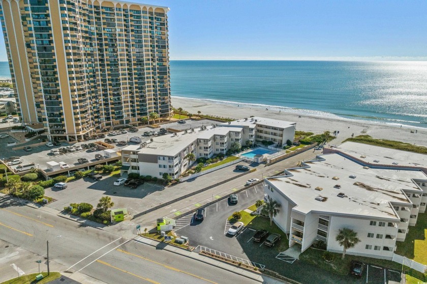 Welcome home to your own little slice of paradise! This - Beach Condo for sale in Myrtle Beach, South Carolina on Beachhouse.com