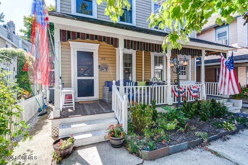 Spend Your Summer in This Charming Jersey Shore Home!
Welcome to - Beach Home for sale in Ocean Grove, New Jersey on Beachhouse.com