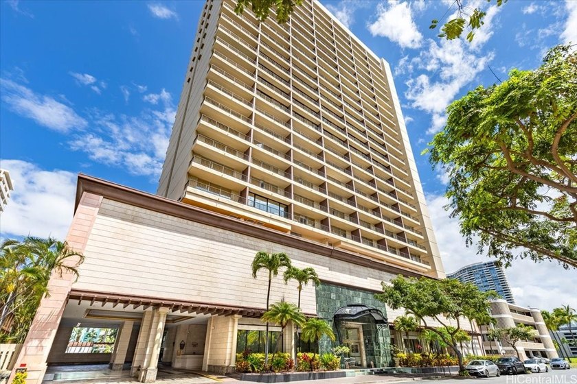 Don't miss this exceptional investment opportunity featuring a - Beach Condo for sale in Honolulu, Hawaii on Beachhouse.com