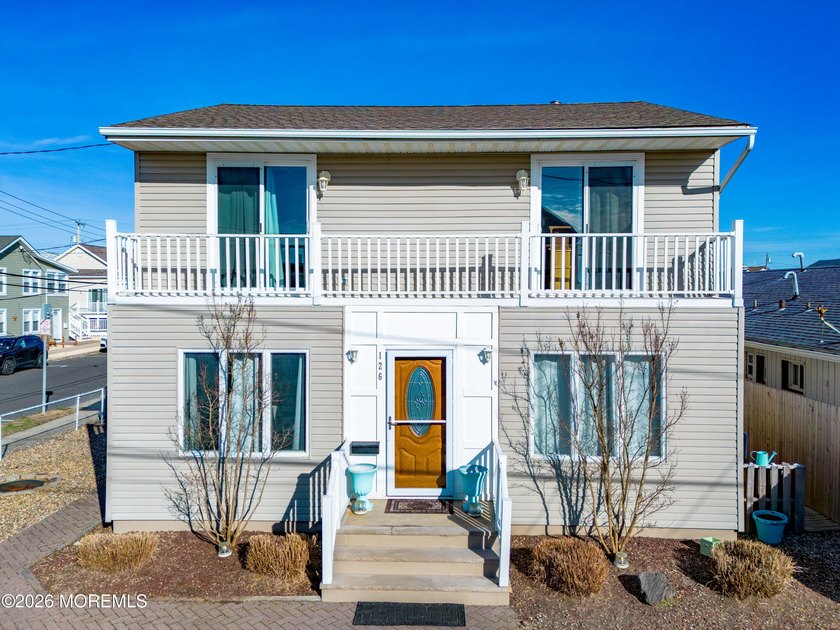 Come see your new beach retreat just steps from everything Point - Beach Home for sale in Point Pleasant Beach, New Jersey on Beachhouse.com