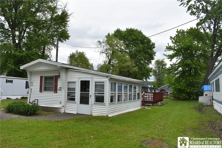 A Single wide Mobile home canal front on (Chautauqua Lake), 2 - Beach Home for sale in Ellery, New York on Beachhouse.com