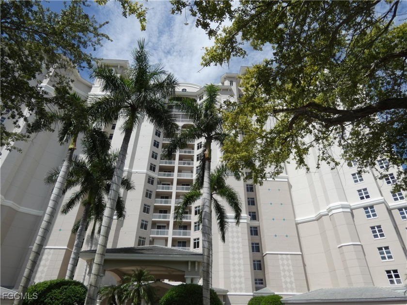 Gulf-View Luxury Condo in North Naples. Experience the ultimate - Beach Condo for sale in Naples, Florida on Beachhouse.com