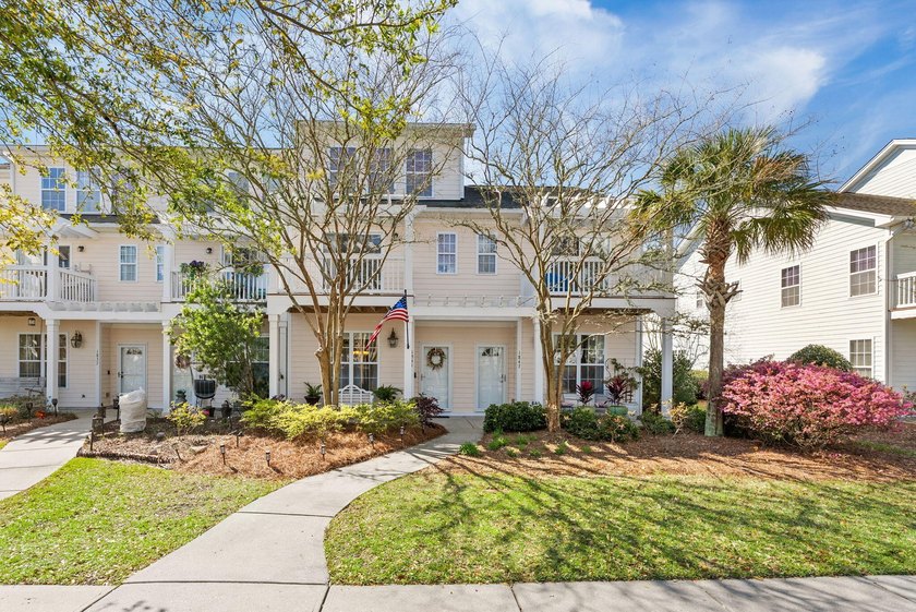 Welcome to 1841 Brittlebrush Lane, a beautifully appointed - Beach Townhome/Townhouse for sale in Johns Island, South Carolina on Beachhouse.com