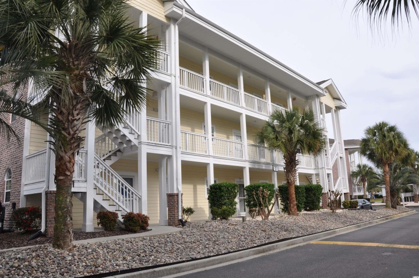 Fully furnished and well maintained 2nd floor end-unit ready to - Beach Condo for sale in Little River, South Carolina on Beachhouse.com