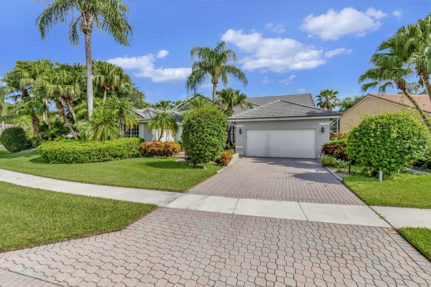 Introducing 7791 Bridlington Drive a lakefront pool home, an - Beach Home for sale in Boynton Beach, Florida on Beachhouse.com