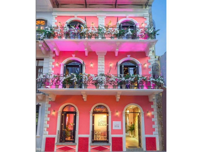 Office Space at Casa Perez Aleman, Casco Viejo
Prime Office - Beach Commercial for sale in Panama City,  on Beachhouse.com