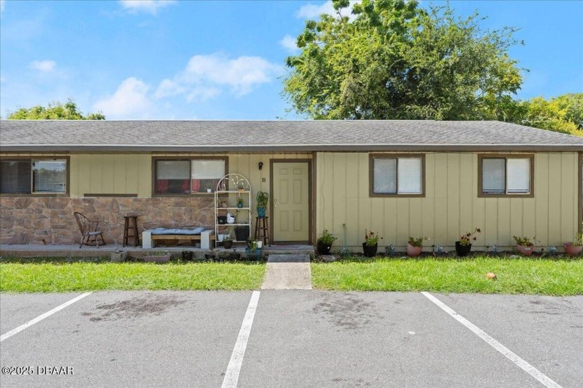 This home was recently under contract in a package deal, but due - Beach Home for sale in Daytona Beach, Florida on Beachhouse.com