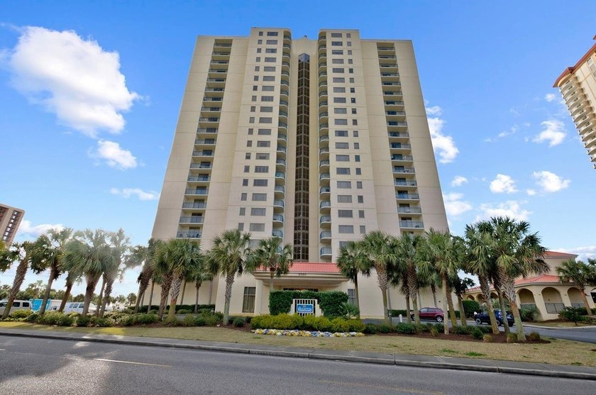 Amazing views from this nicely appointed two-bedroom, two full - Beach Condo for sale in Myrtle Beach, South Carolina on Beachhouse.com