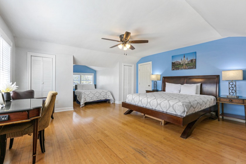 Newly-renovated|Canal St. Studio Steps to Hot Spots - Beach Vacation Rentals in New Orleans, LA on Beachhouse.com