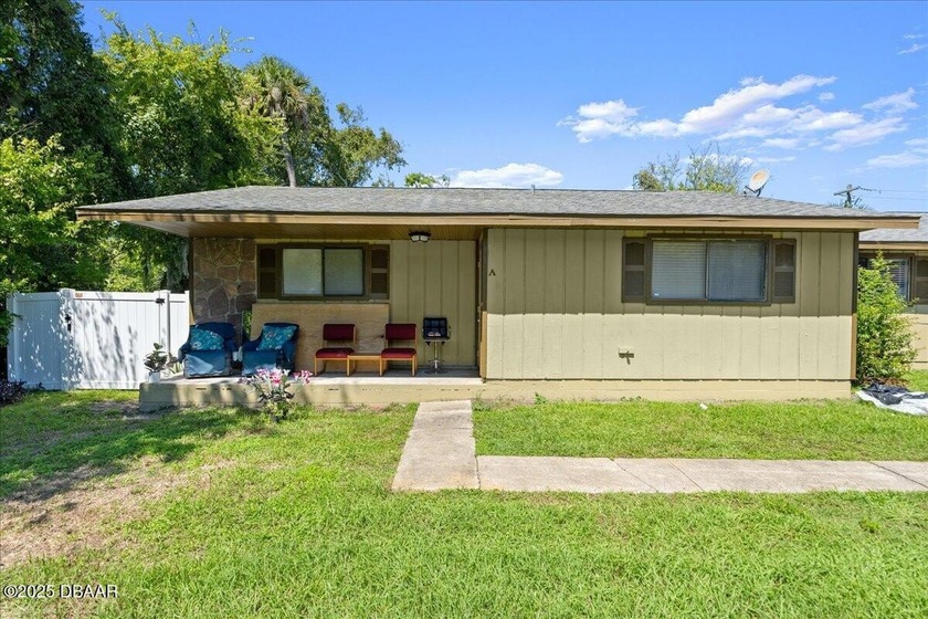 This home was recently under contract in a package deal, but due - Beach Home for sale in Daytona Beach, Florida on Beachhouse.com