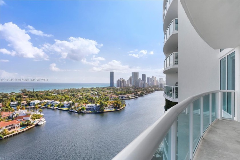 This expansive residence offers unhindered, breathtaking views - Beach Condo for sale in Aventura, Florida on Beachhouse.com