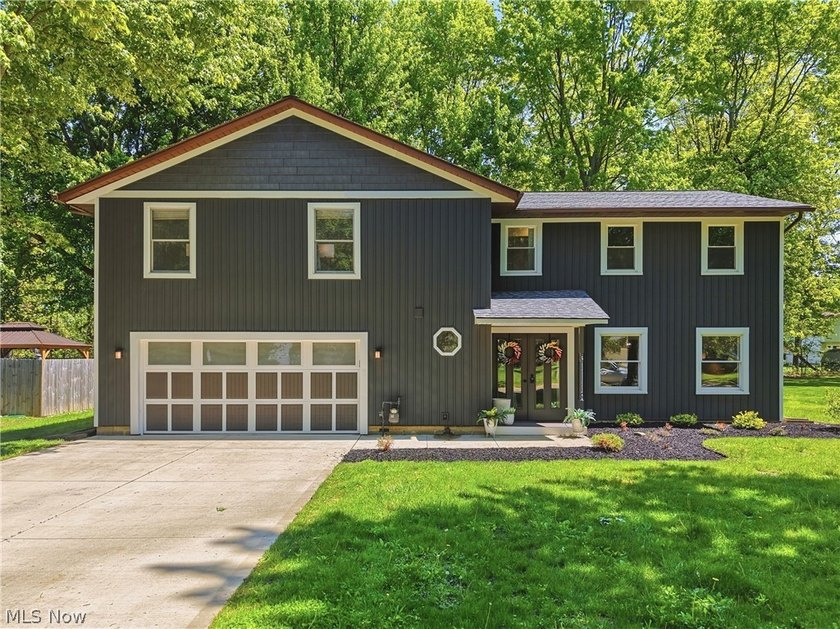 Perfectly positioned just minutes from Mentor Headlands Beach - Beach Home for sale in Mentor, Ohio on Beachhouse.com