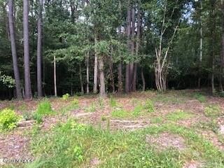 Beautiful partially cleared, sloping lot in the desirable water - Beach Lot for sale in Hampstead, North Carolina on Beachhouse.com