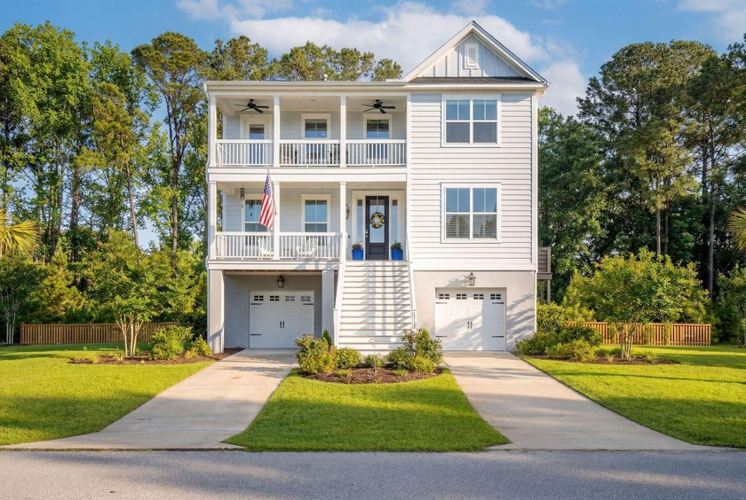 This elevated 4 bedroom, 3.5 bathroom home of thoughtfully - Beach Home for sale in Johns Island, South Carolina on Beachhouse.com