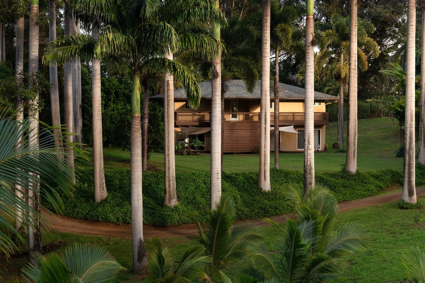 Spacious two-story home set on 2 acres, move-in ready and - Beach Home for sale in Haiku, Hawaii on Beachhouse.com