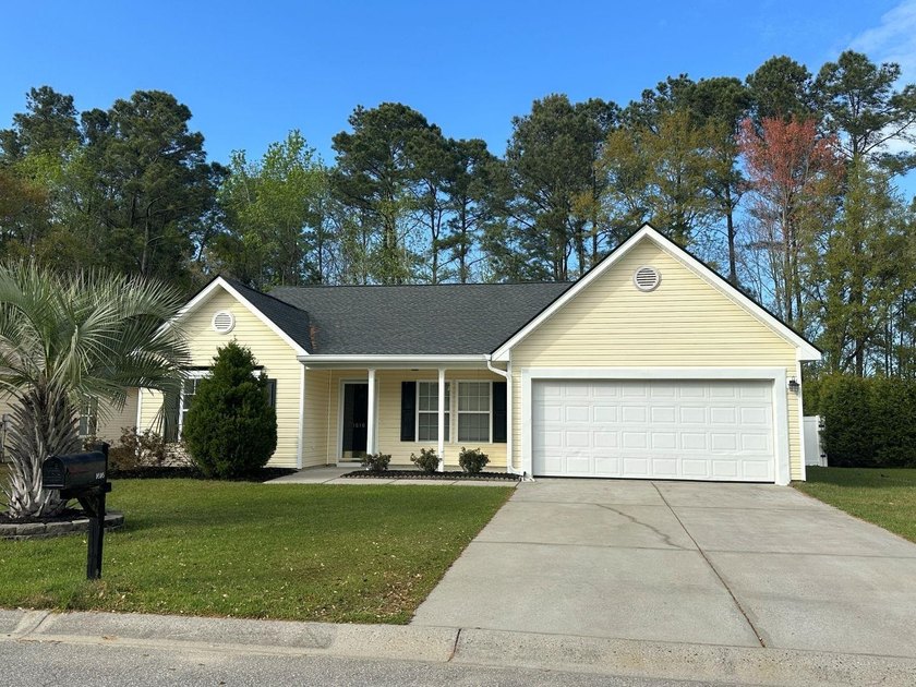 Welcome to 1616 Langley Drive in Sun Colony.  Charming 3BR/2BA - Beach Home for sale in Longs, South Carolina on Beachhouse.com