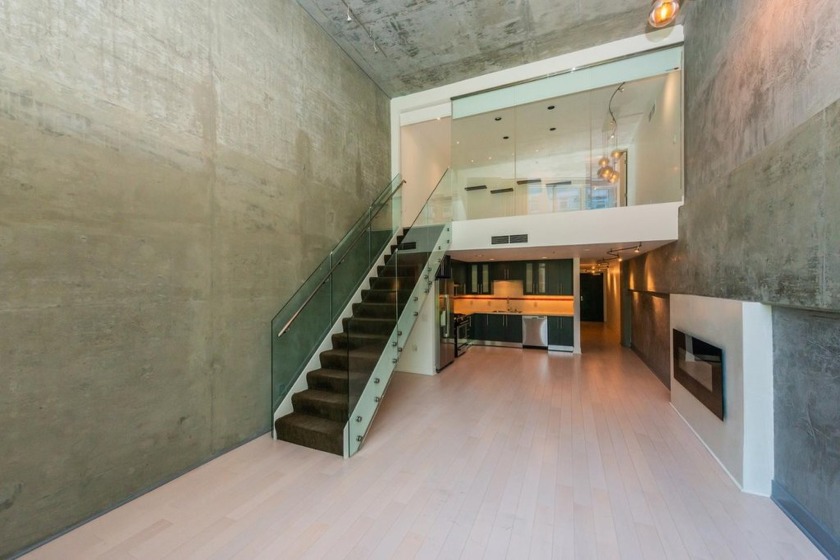 NEW PRICE!!! Truly Hidden Gem in South Beach SF!! Stunning - Beach Condo for sale in San Francisco, California on Beachhouse.com