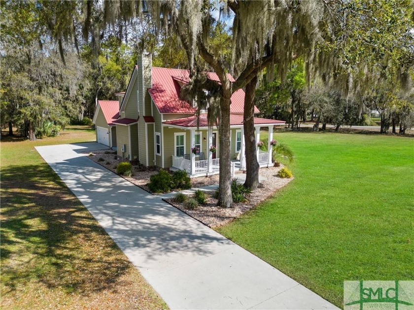 Under $500K Coastal Retreat!! This is coastal living at its - Beach Home for sale in Midway, Georgia on Beachhouse.com