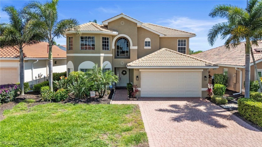 WELCOME TO LAKEFRONT LUXURY IN THE HEART OF ESTERO! This - Beach Home for sale in Estero, Florida on Beachhouse.com