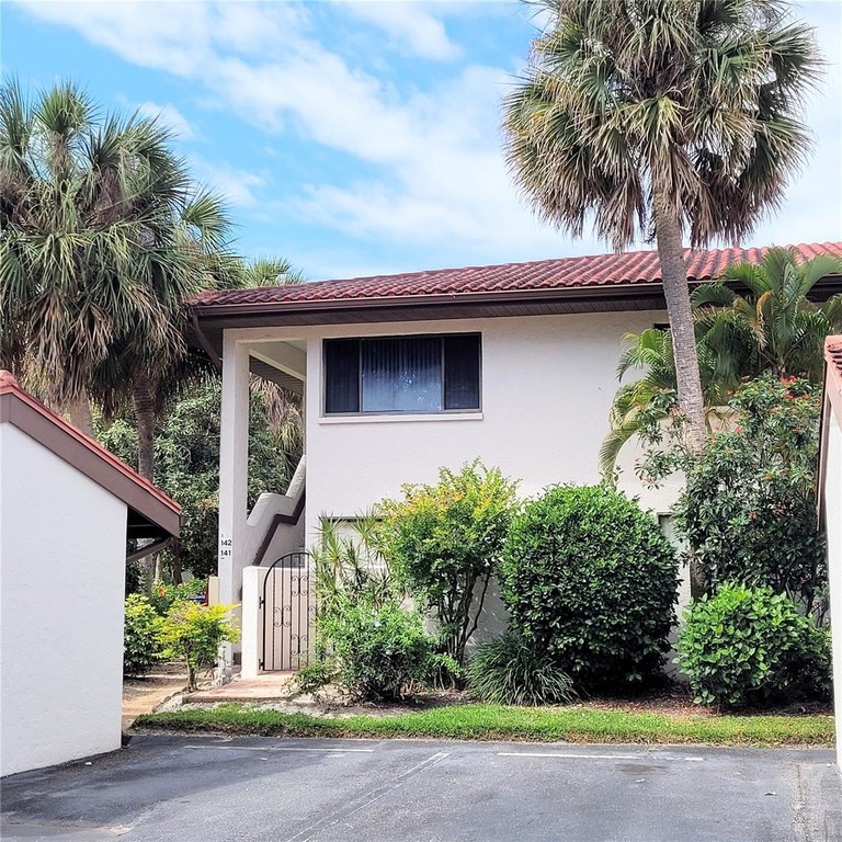 Second Floor End Unit Located in the Wonderful Community of - Beach Condo for sale in Bradenton, Florida on Beachhouse.com