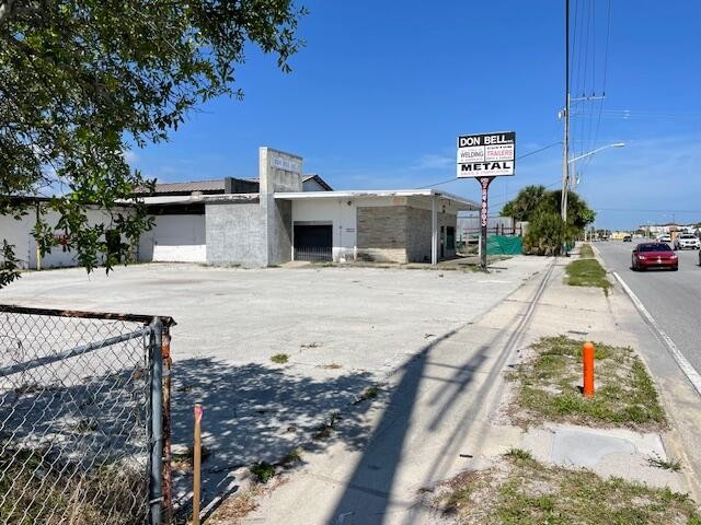 Previously site of Don Bell Welding, Currently C-2 Zoning. 1 - Beach Commercial for sale in Melbourne, Florida on Beachhouse.com